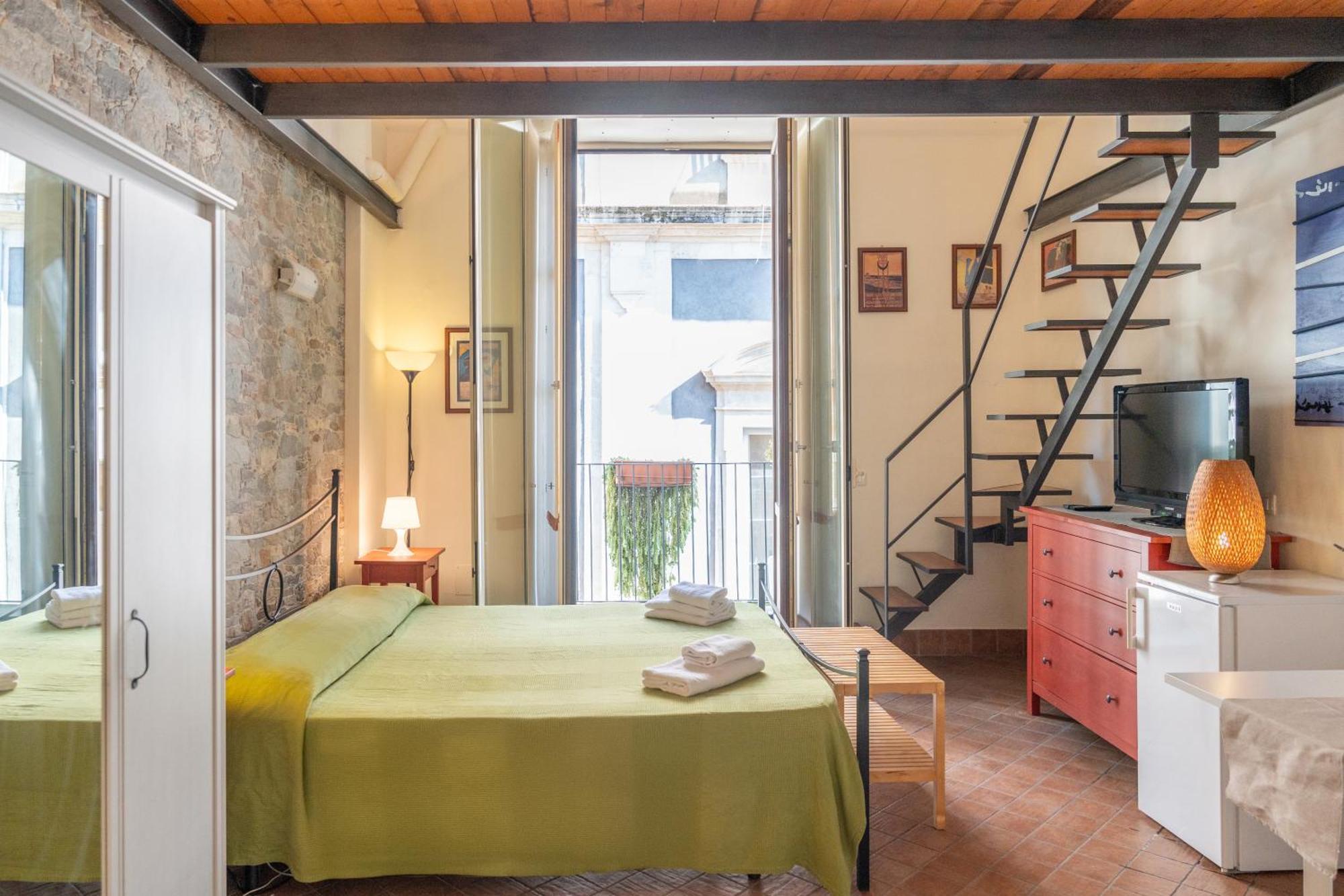 קטאניה Amenano Apartments מראה חיצוני תמונה